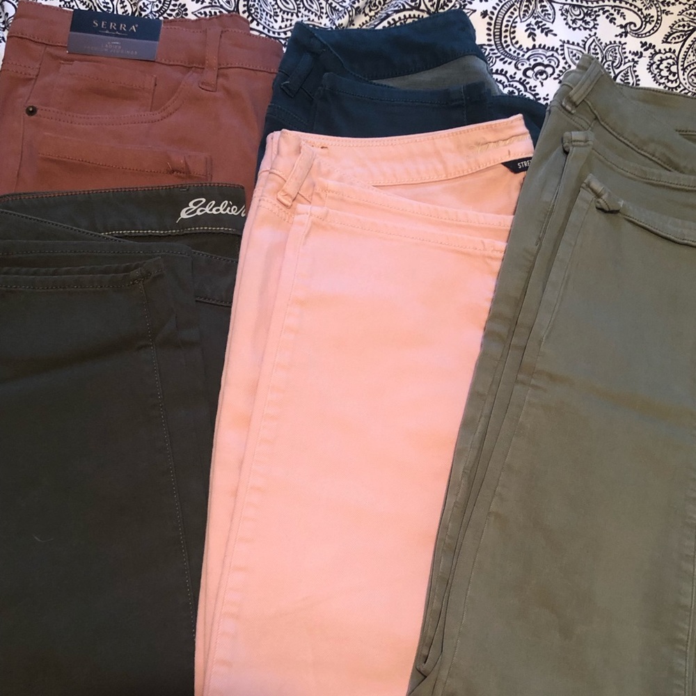 Lot of 5 casual pants. All skinny type style